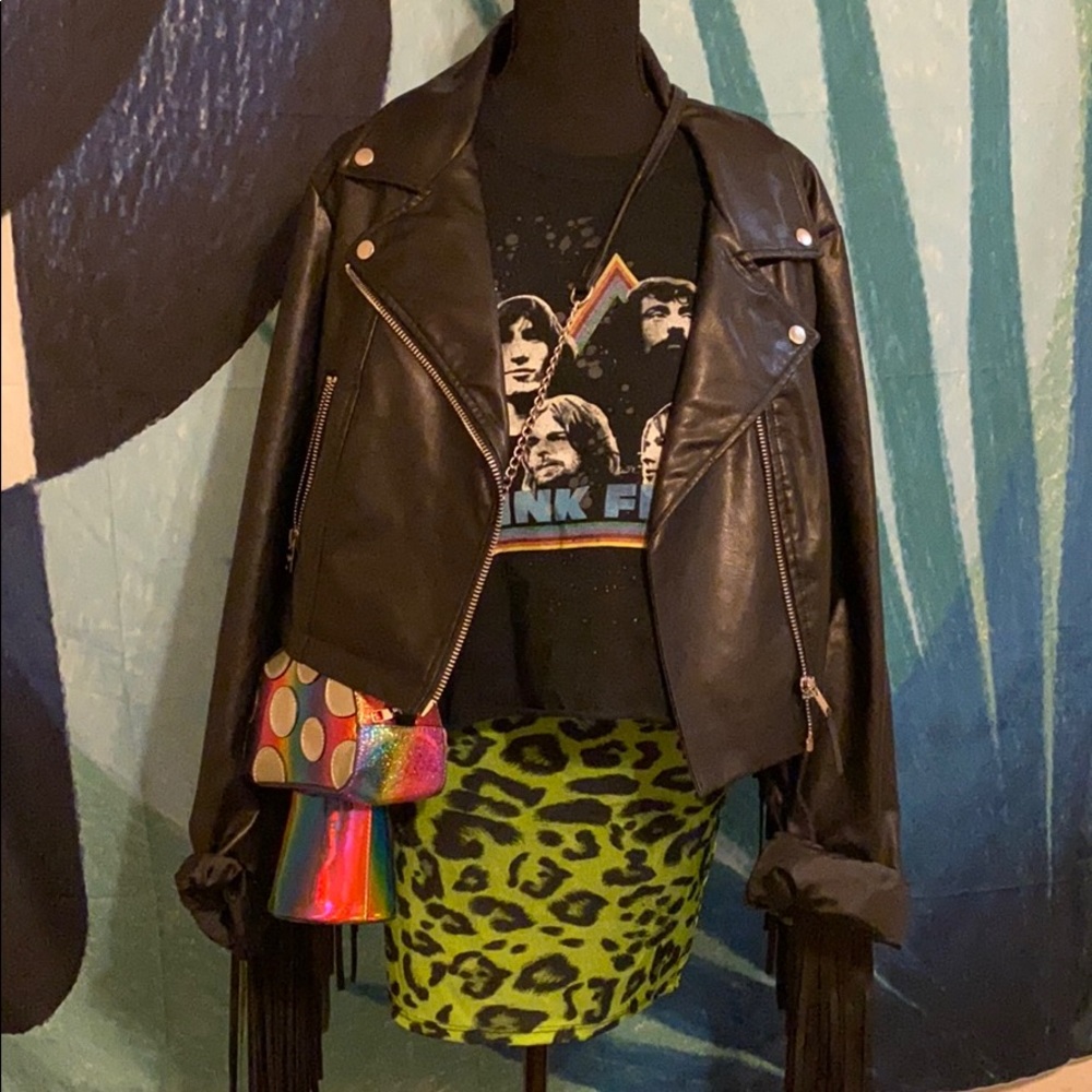 Neon Green Leopard Print Mini Skirt💚